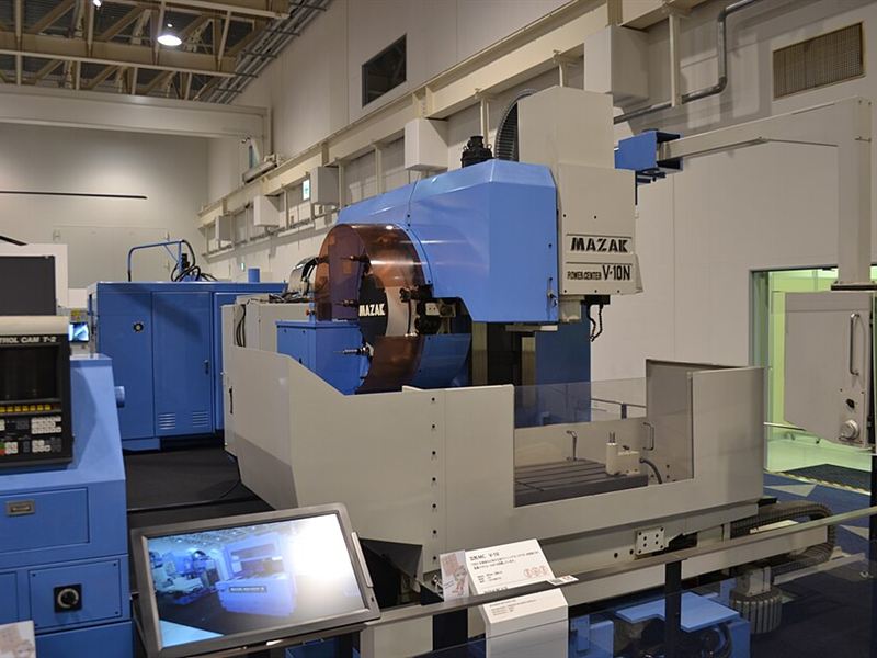 Centros de mecanizado CNC (imagen referencial)